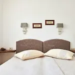 Nyaraló House Punta