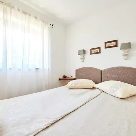 Holiday home House Punta *
