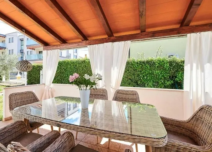 House Punta Semesterbostad Umag